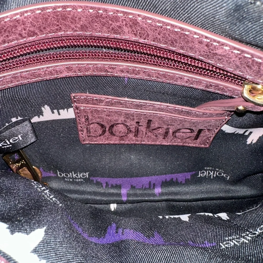 Botkier Women's Trigger Leather Crossbody Bag - Picture 5 of 5